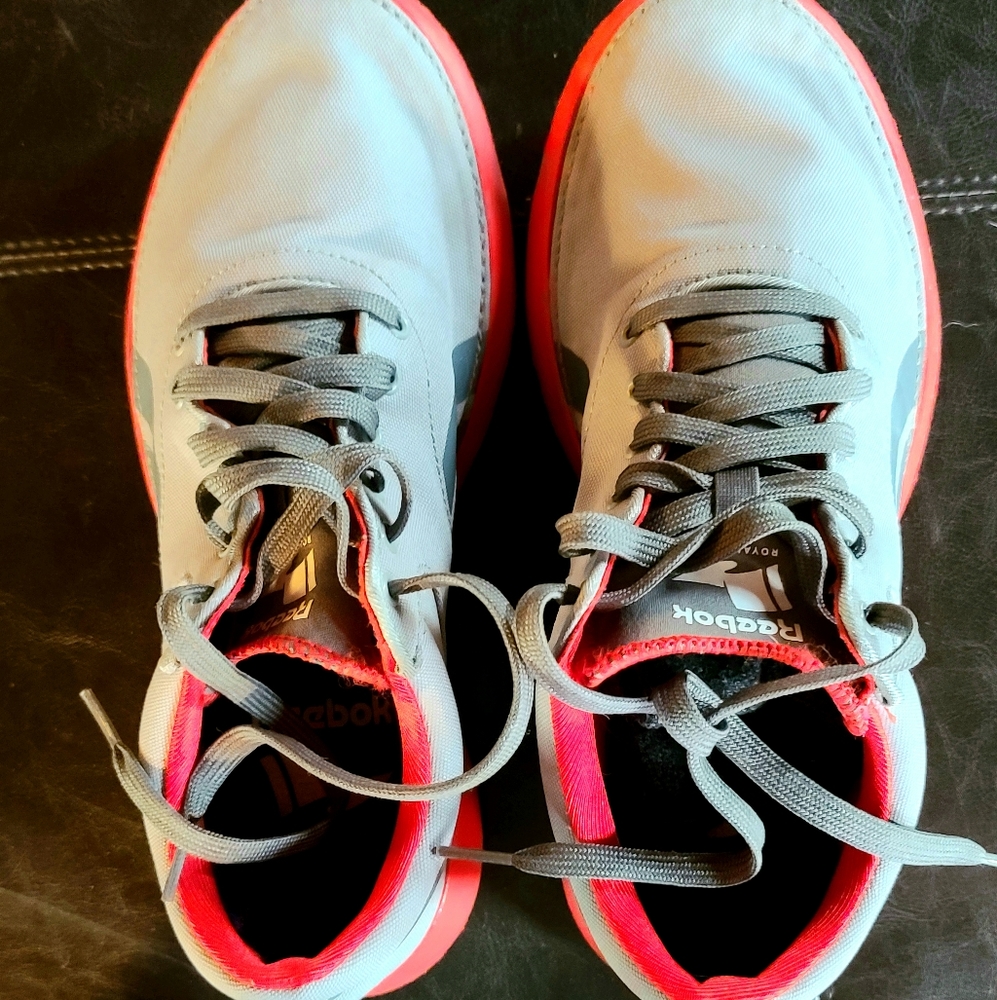 Reebok Lite - Picture 2 of 3